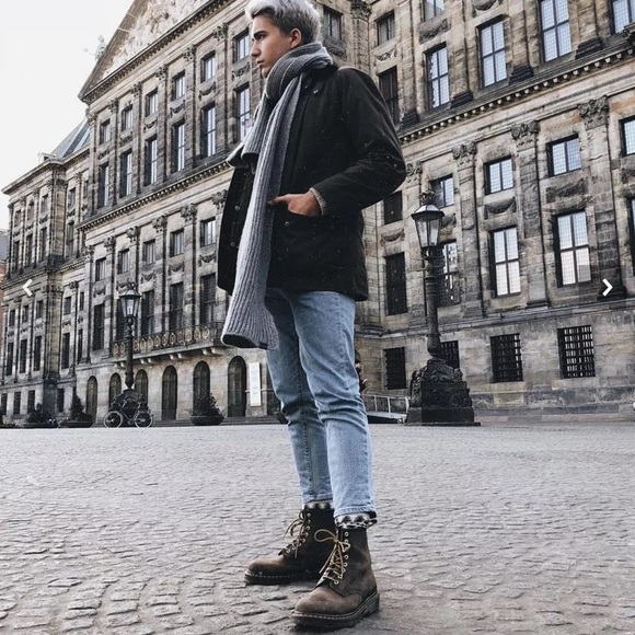 Dr. Martens 1460 CRAZY HORSE LEATHER LACE UP BOOTS BROWN — Men’s 10, Women’s 11 - Picture 3 of 12